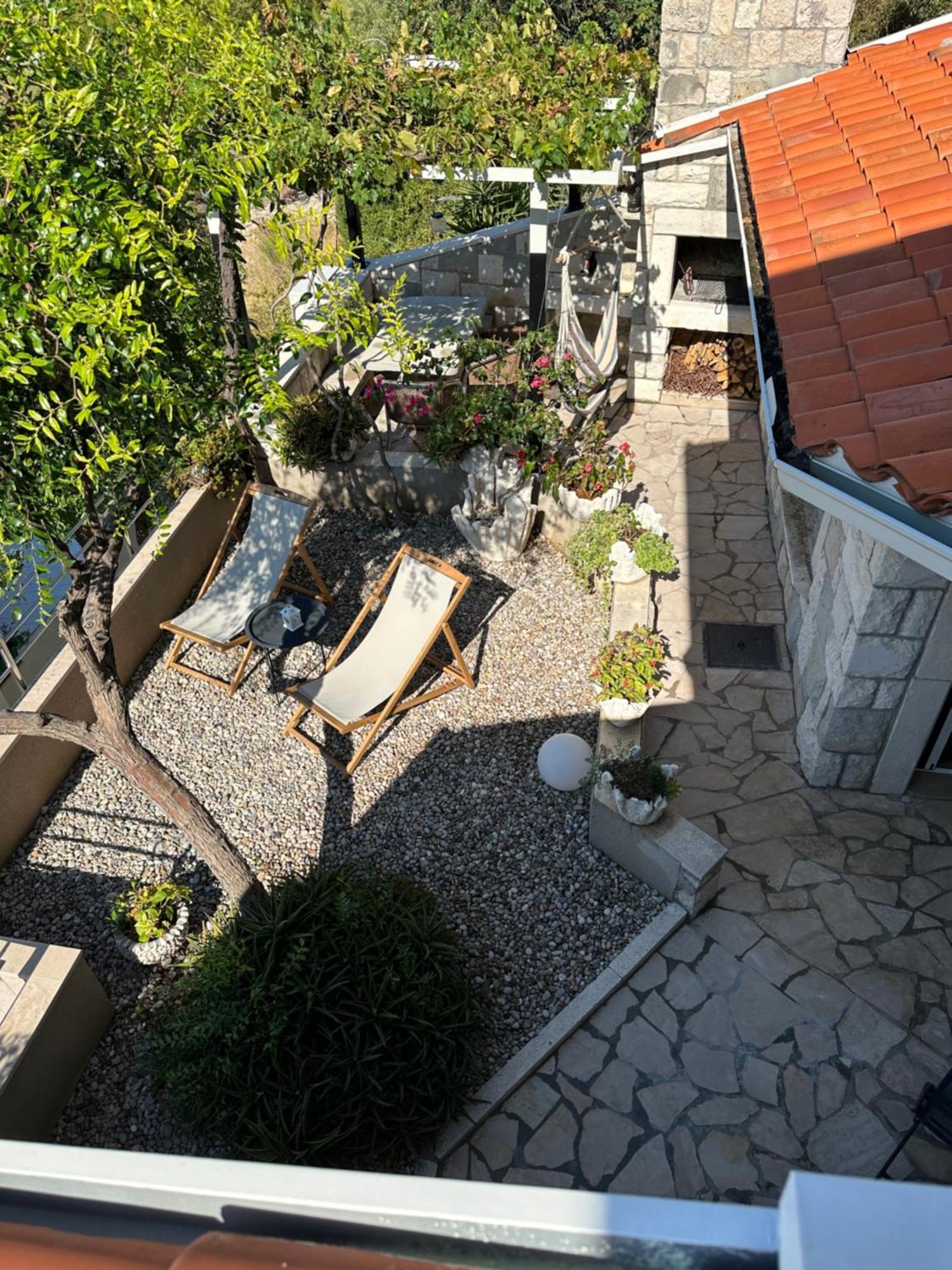 Romantic Stone- Studio Apartman Omiš Exterior foto
